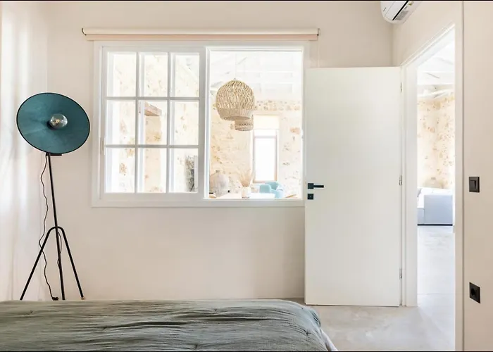 Petra - Casa Casa Group Ханья